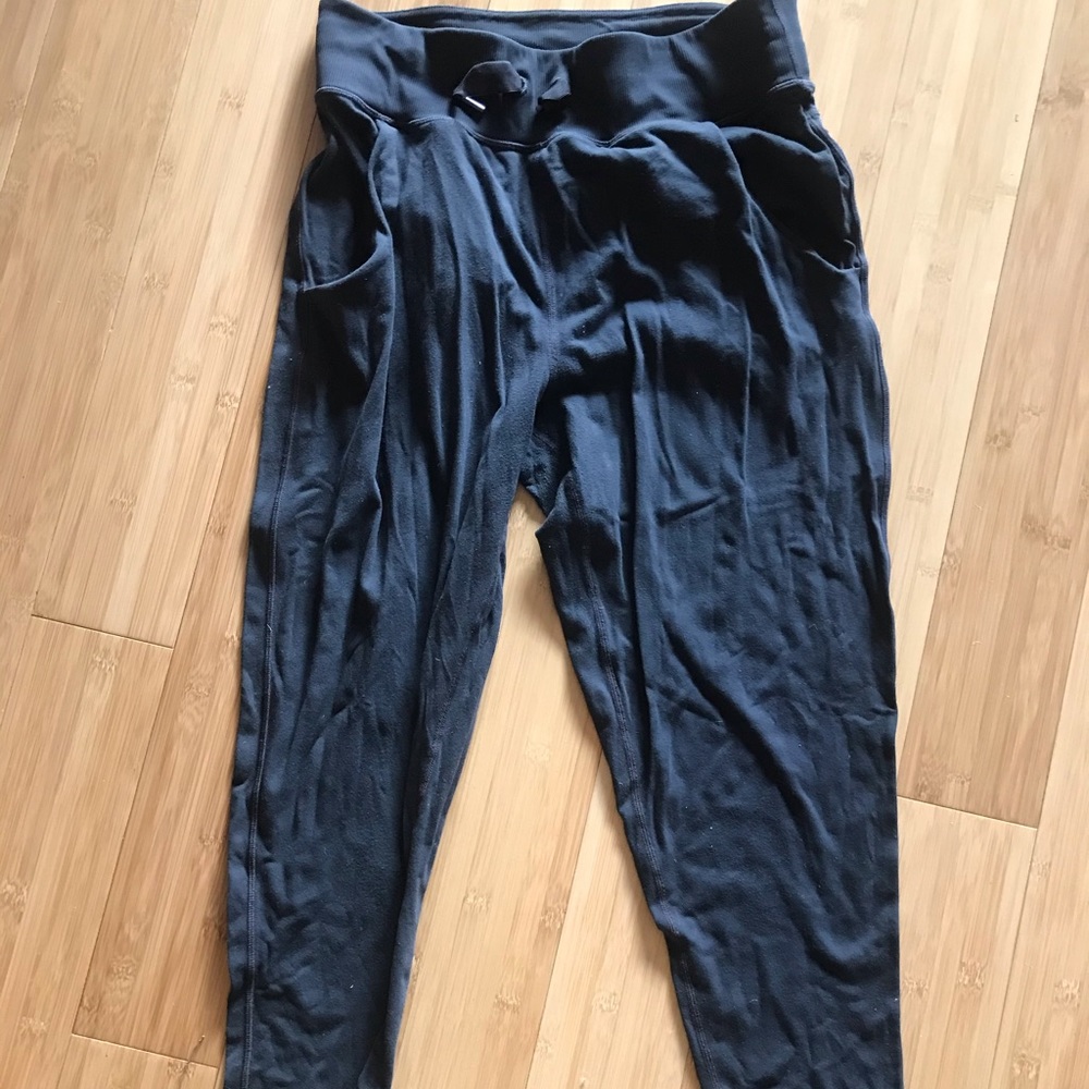 Lululemon crop leggings